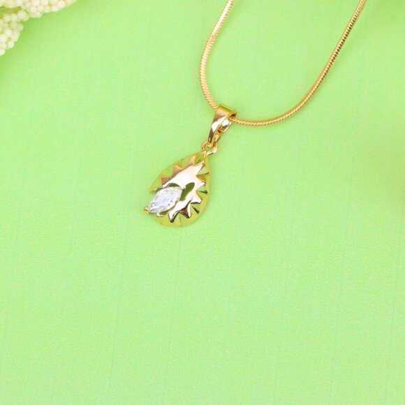 "Teardrop Leaf Pendant with Marquise White Stone in Gold Finish, XPPT1727 - Picture 11 of 13